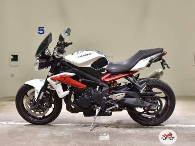 Мотоцикл TRIUMPH Street Triple 2013, БЕЛЫЙ пробег 39813 с ПТС