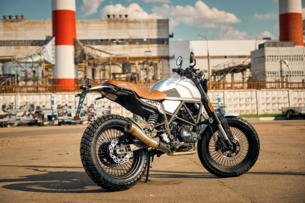 Мотоцикл дорожный FUEGO (Фуэго) Scrambler 250 серебро с ПТС