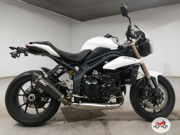 Мотоцикл TRIUMPH Speed Triple 2011, БЕЛЫЙ пробег 29756 | Мототека